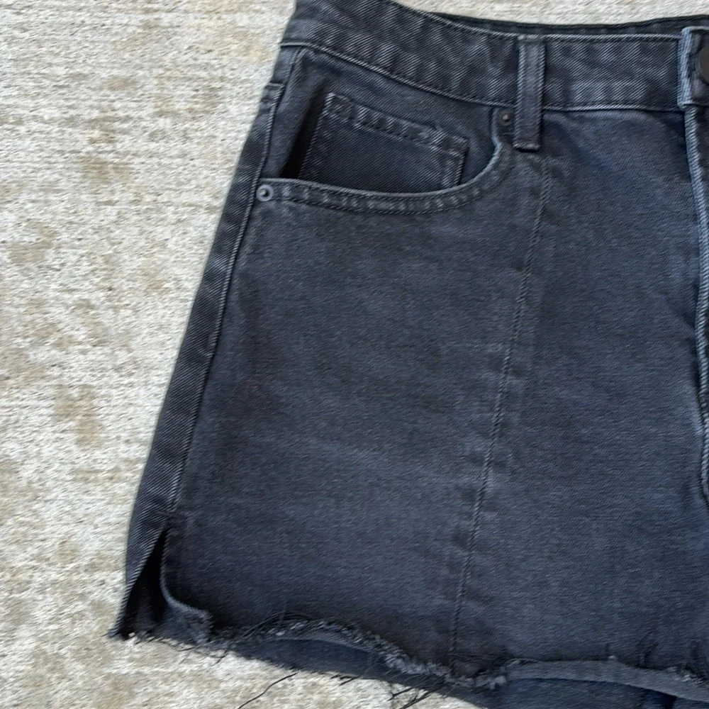 No Boundaries Black Wash Jean Shorts